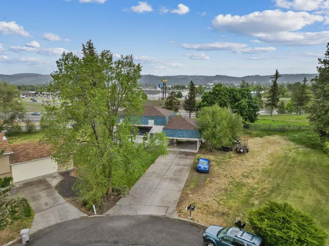 $395,000 | 1719 North Willow Road, Spokane Valley, WA 99206