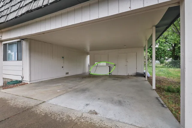 $395,000 | 1719 North Willow Road, Spokane Valley, WA 99206