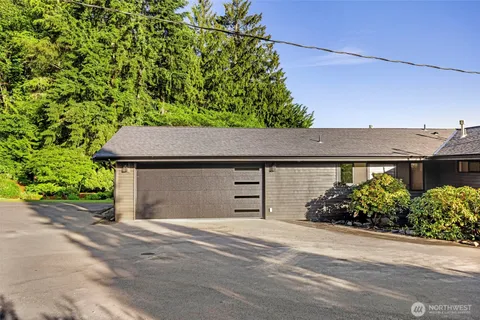 $2,150,000 | 12303 206th Place Southeast, Issaquah, WA 98027