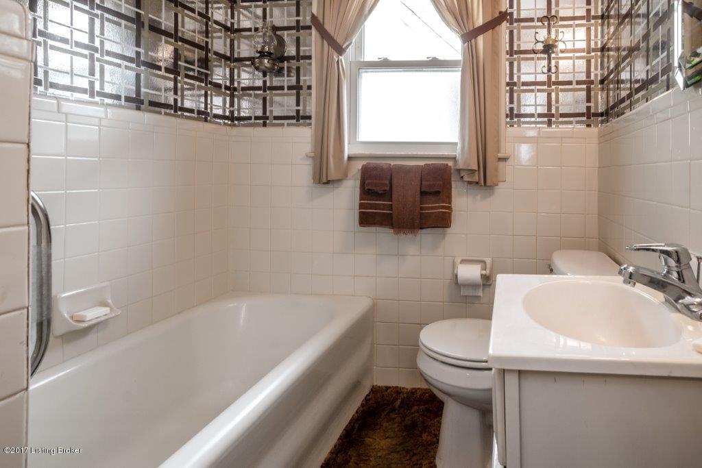 3836 Ormond Road Louisville, KY 40207 - Photo 13 of 43 First floor full bath ideally located next to the first floor bedroom