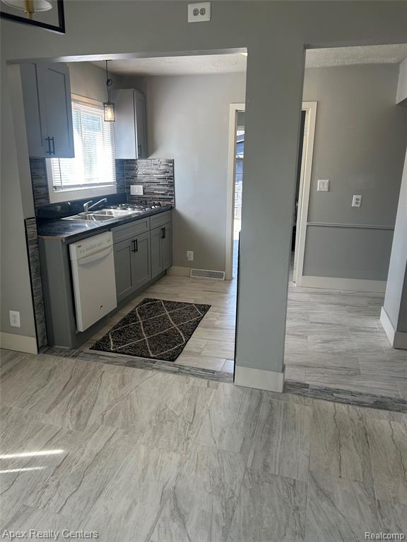 3158 Hickory Street Inkster, MI 48141 - Photo 4 of 15
