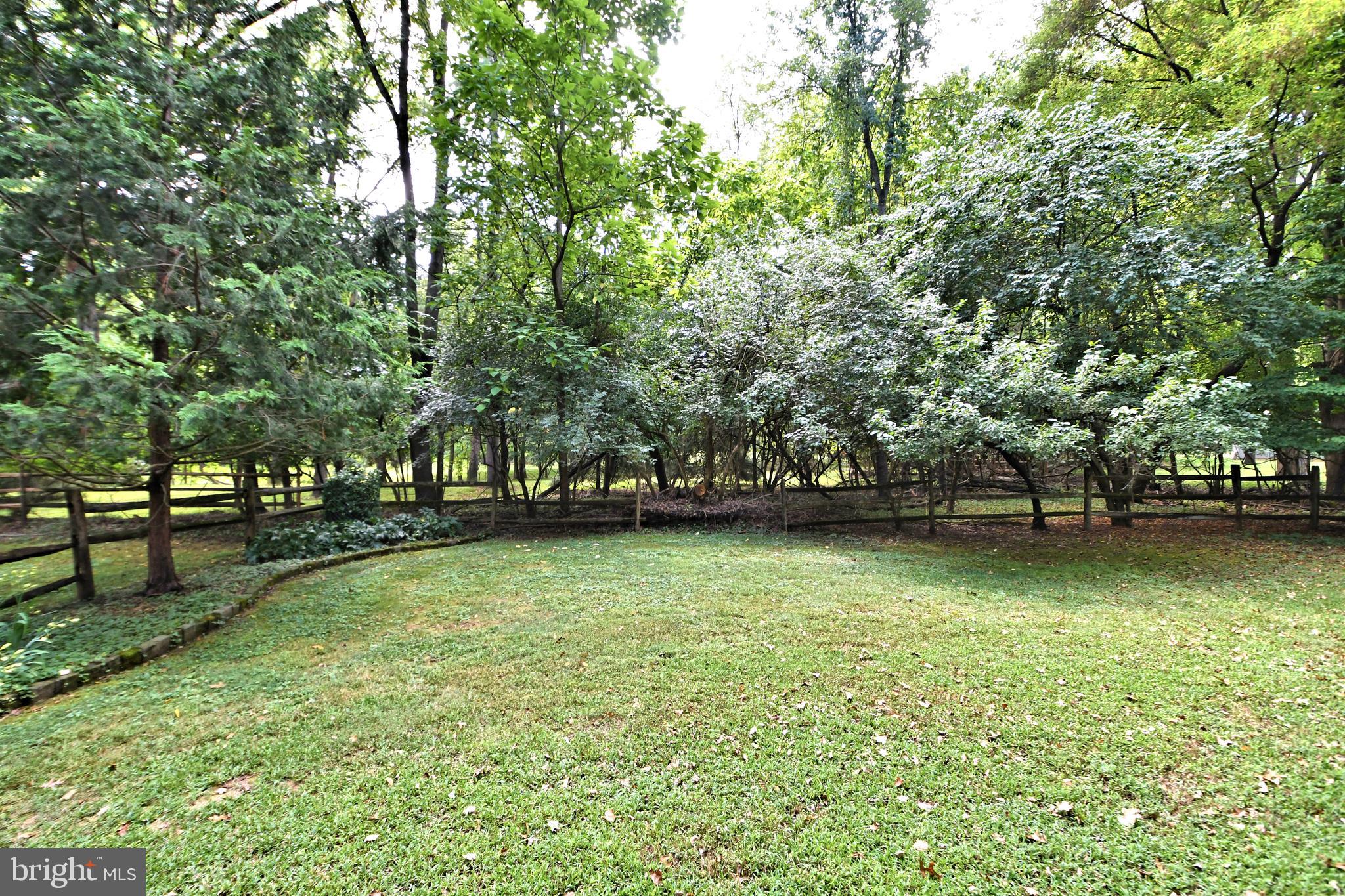 335 Powderhorn Road Fort Washington, PA 19034 - Photo 39 of 41 Back exterior (level) - private and secluded