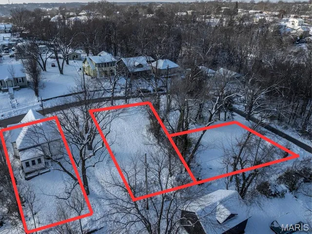 $30,000 | 212 Division Street, Hannibal, MO 63401