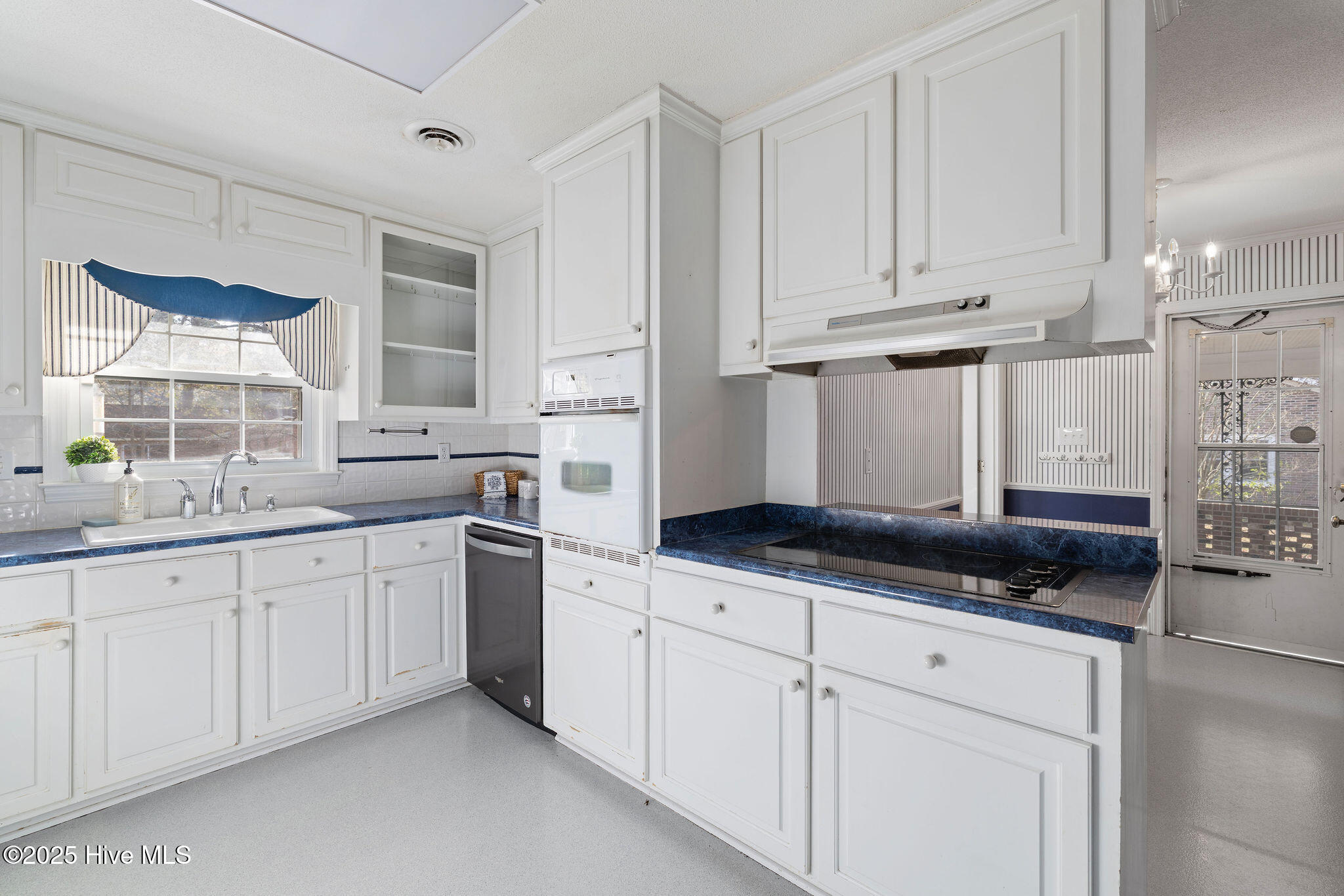 6341 Niblick Road Grifton, NC 28530 - Photo 11 of 28 5T5A0687