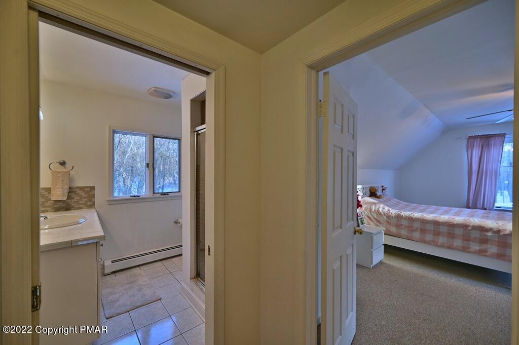 428 Big Oak Road Canadensis, PA 18325 - Photo 28 of 54 2nd Floor Full Bath
