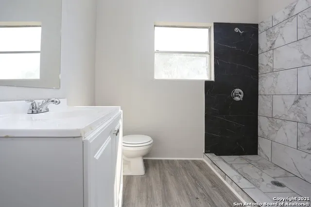 $1,525 | 804 Cantrell Avenue, Jourdanton, TX 78026