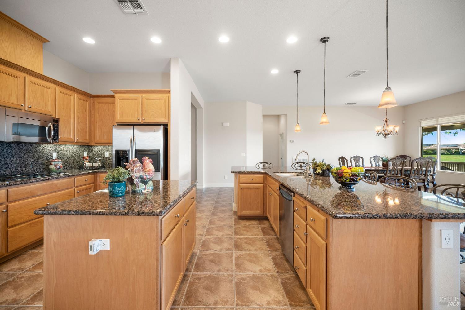 210 Magnolia Drive Rio Vista, CA 94571 - Photo 11 of 69 kitchen