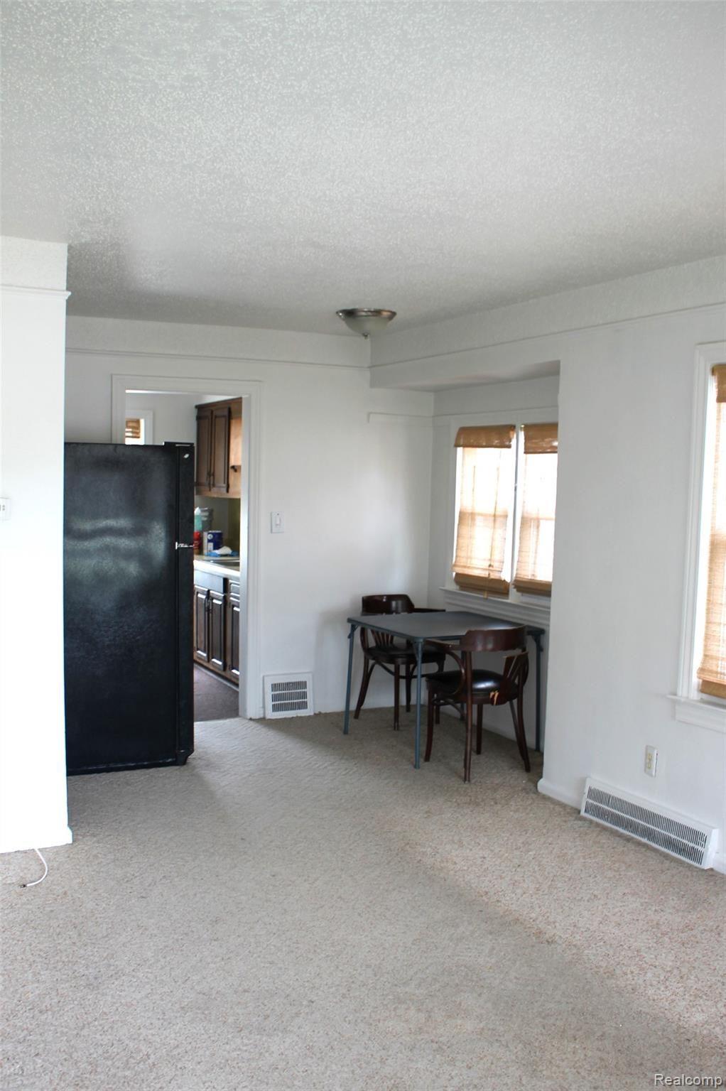 7445 Inkster Road Westland, MI 48185 - Photo 15 of 16 IMG_0170 (1).jpg