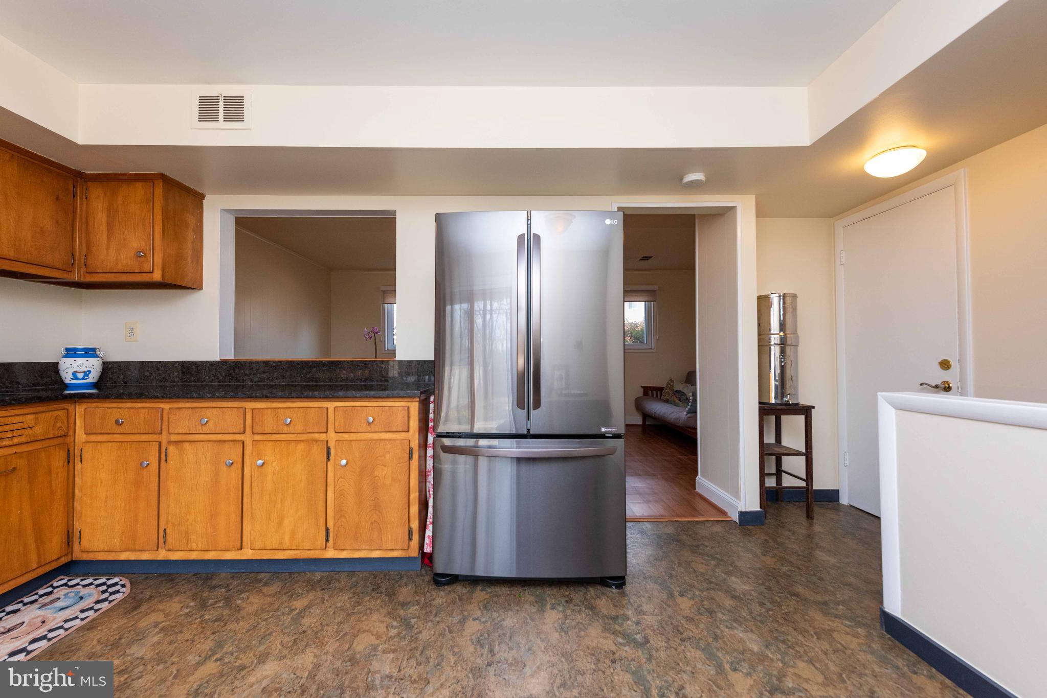 4414 Emden Street Silver Spring, MD 20906 - Photo 11 of 69