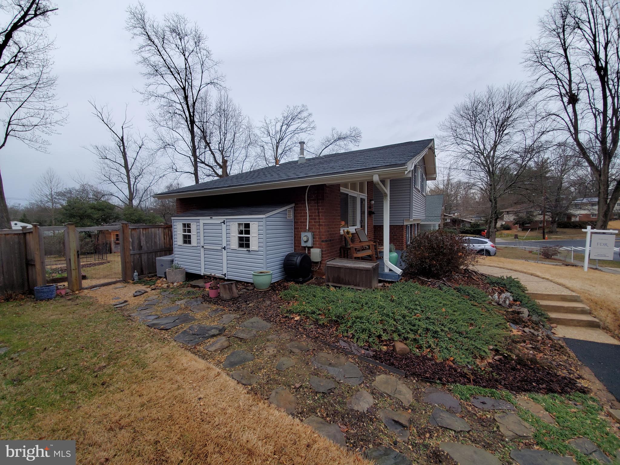 4414 Emden Street Silver Spring, MD 20906 - Photo 5 of 69