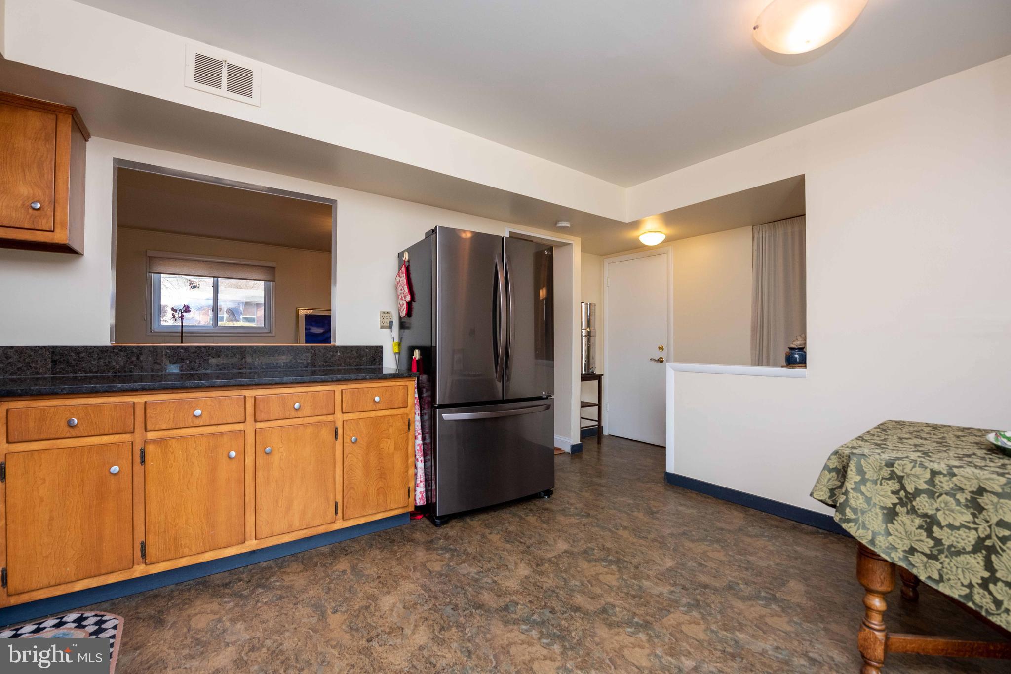 4414 Emden Street Silver Spring, MD 20906 - Photo 6 of 69