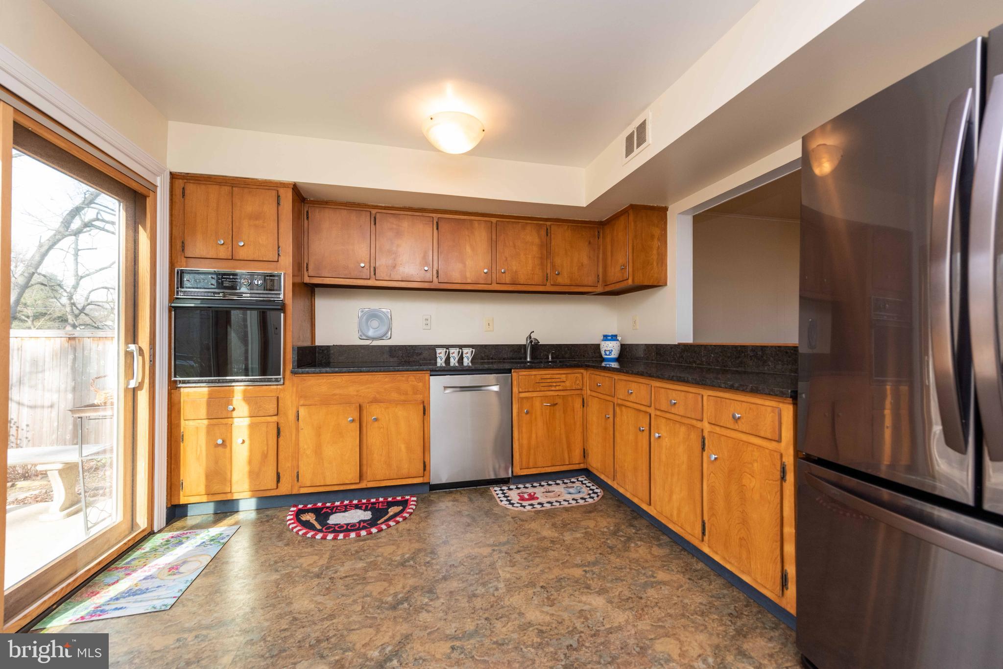 4414 Emden Street Silver Spring, MD 20906 - Photo 8 of 69