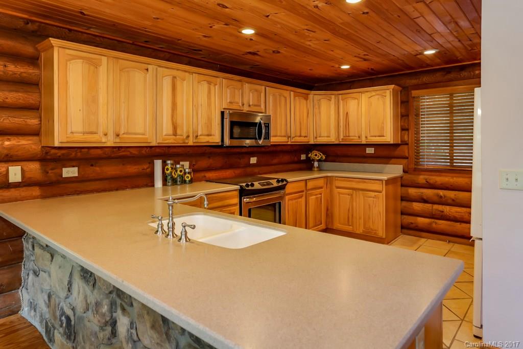 116 Piney Pointe Ln Mill Spring Mill Spring, NC 28756 - Photo 8 of 24