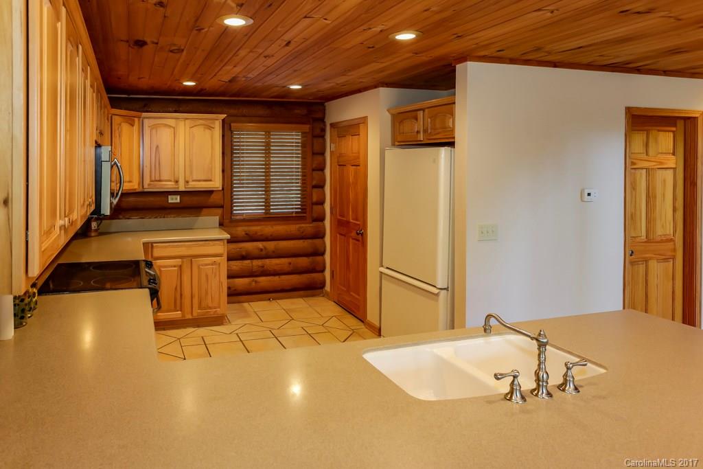 116 Piney Pointe Ln Mill Spring Mill Spring, NC 28756 - Photo 9 of 24