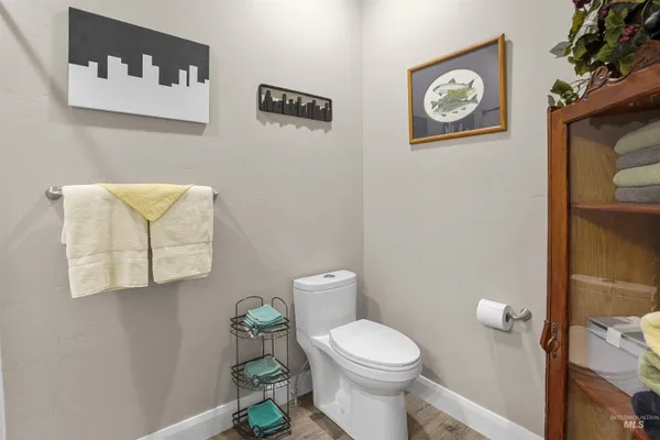 $675,000 | 930 Applewood Drive, Buhl, ID 83316