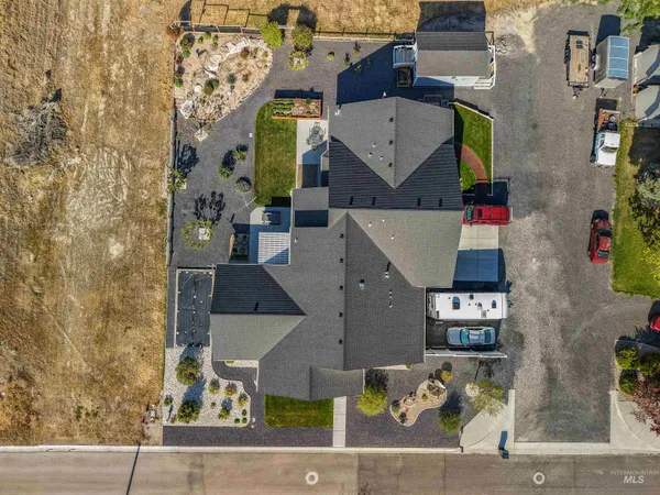 $675,000 | 930 Applewood Drive, Buhl, ID 83316