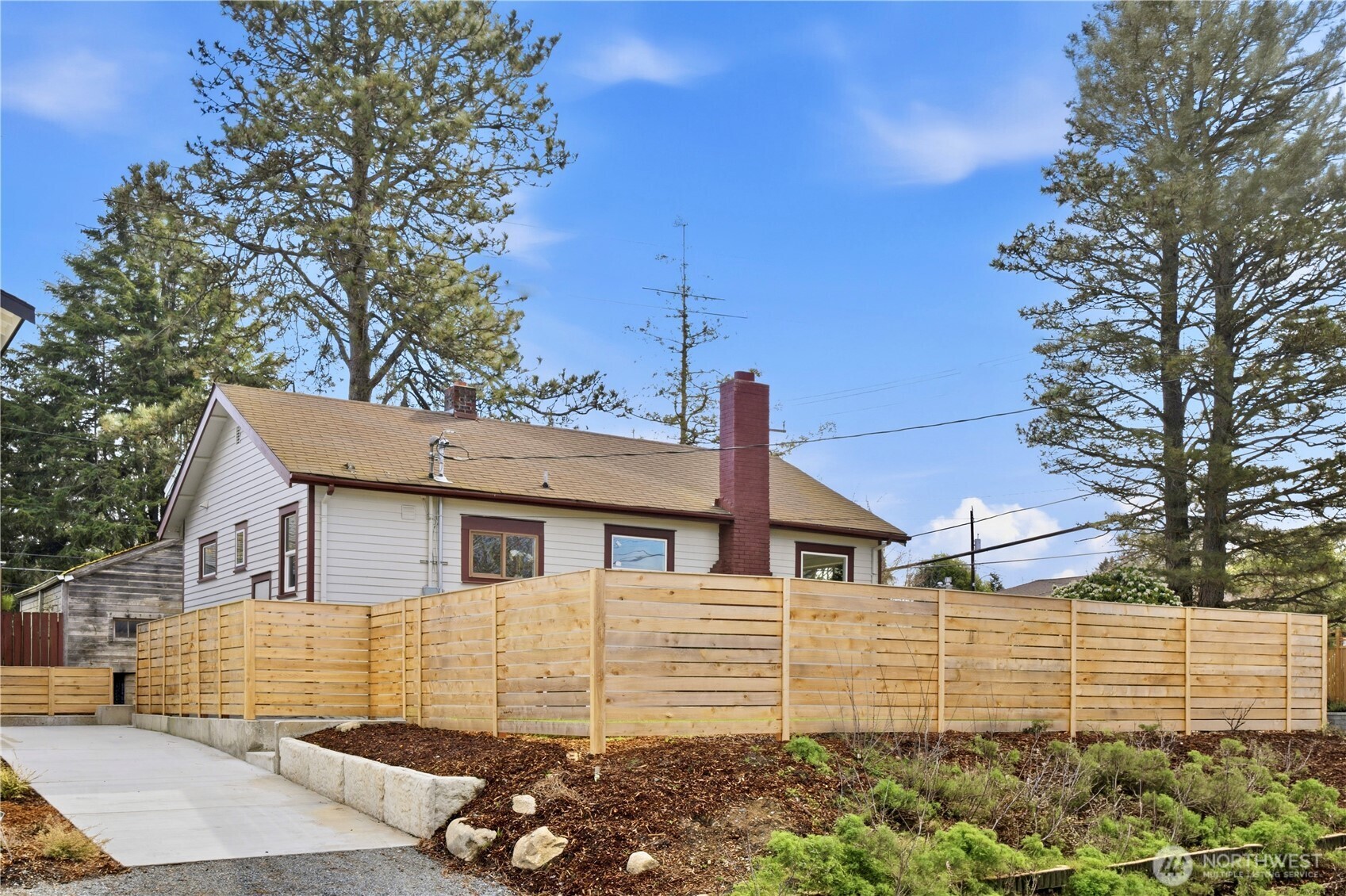 3908 Southwest Hanford Street, Unit A Seattle, WA 98116 - Photo 16 of 18