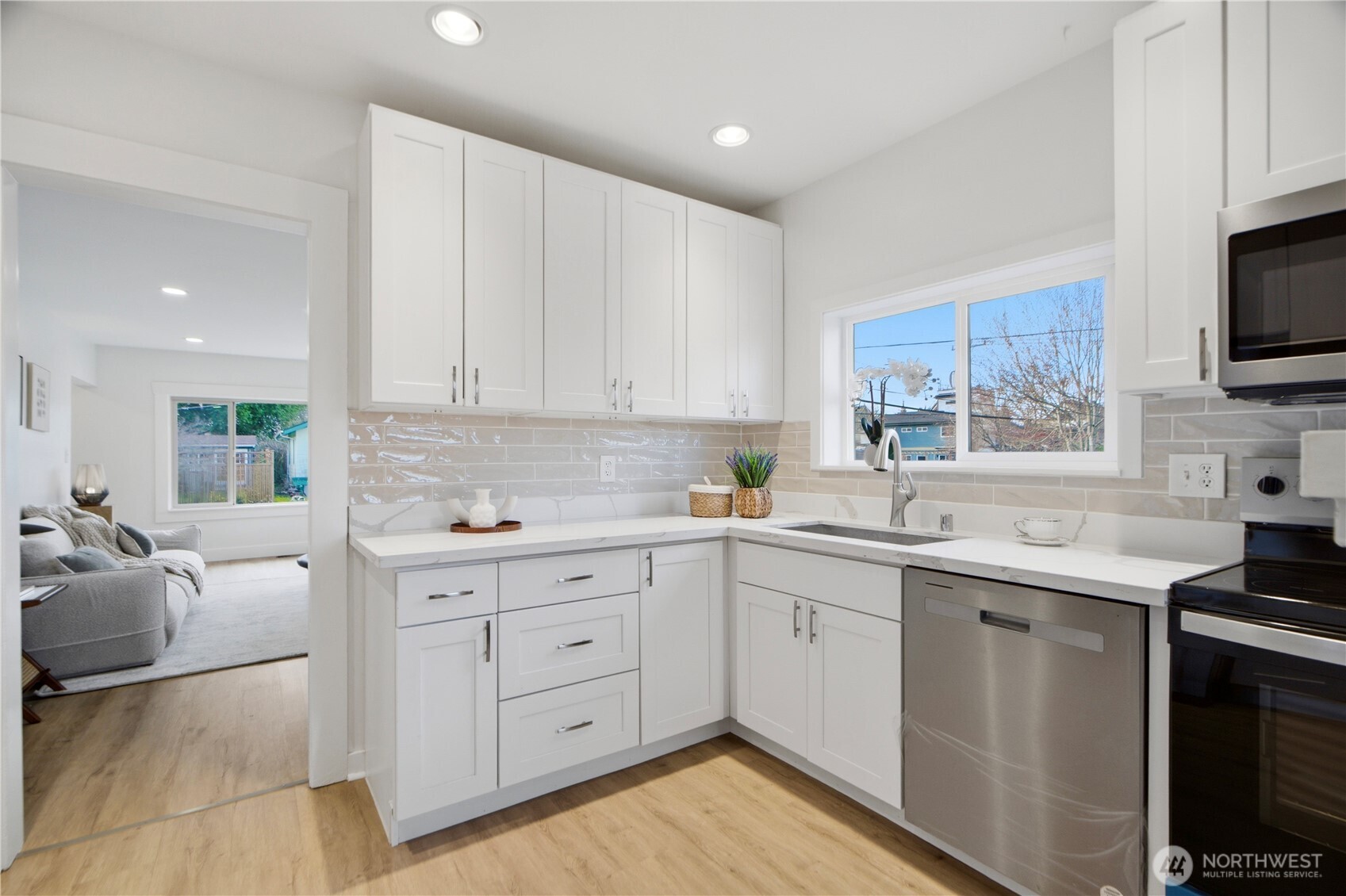 3908 Southwest Hanford Street, Unit A Seattle, WA 98116 - Photo 9 of 18