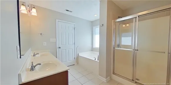 $1,950 | 472 Collinwood Drive, Raeford, NC 28376