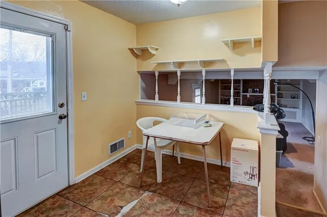 $245,000 | 12718 Oakland Avenue, Grandview, MO 64030