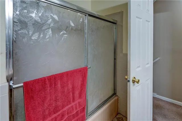 $245,000 | 12718 Oakland Avenue, Grandview, MO 64030