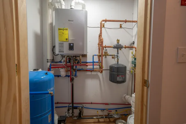 $285,000 | 348 South Main Street, Morrill, ME 04952