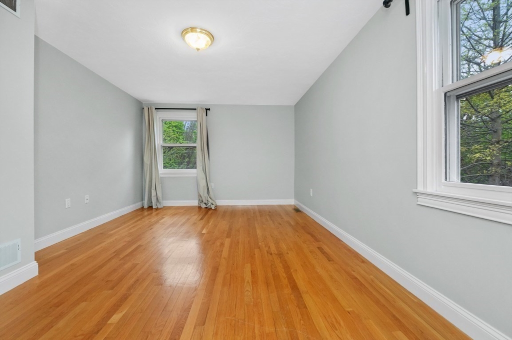 2 Minuteman Lane Wellesley, MA 02481 - Photo 28 of 39