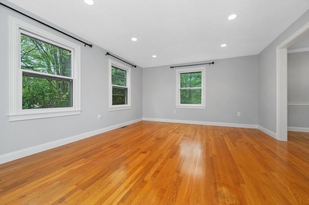 2 Minuteman Lane Wellesley, MA 02481 - Photo 7 of 39