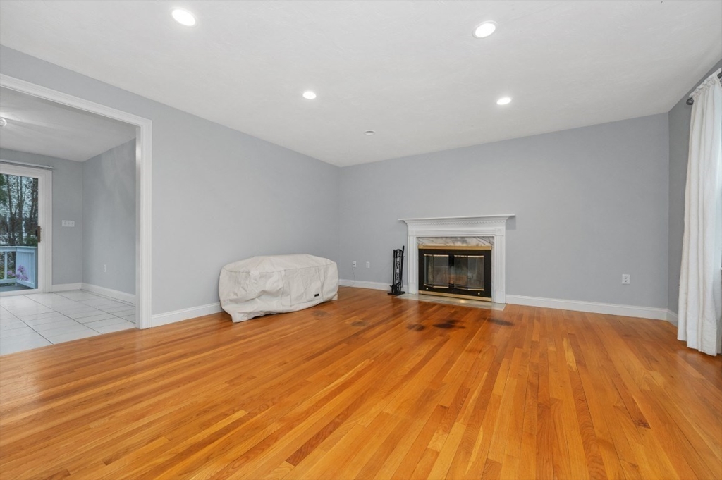 2 Minuteman Lane Wellesley, MA 02481 - Photo 10 of 39