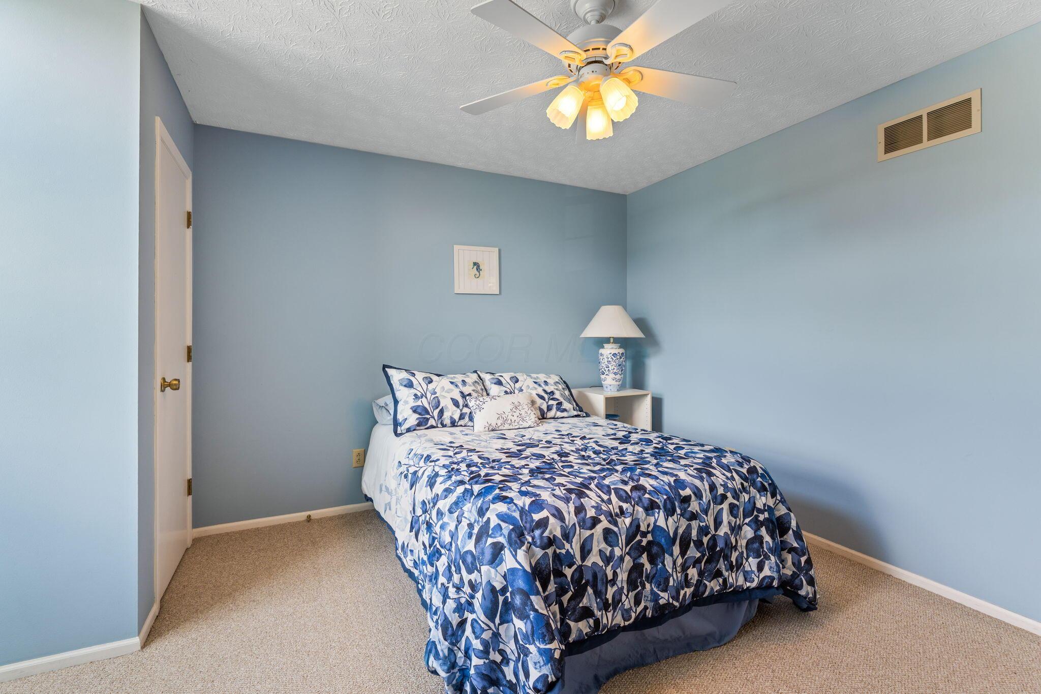 5200 Southminster Road Columbus, OH 43221 - Photo 37 of 53 5200 Southminster Rd (Interior)-38