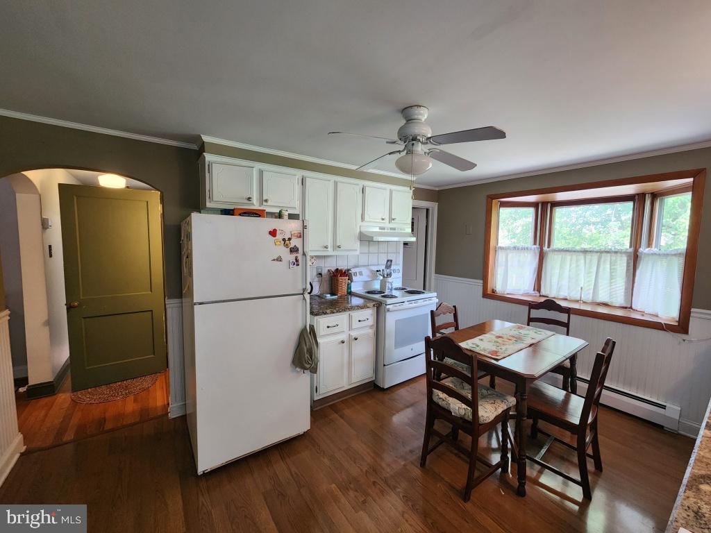 341 North Broad Street Lititz, PA 17543 - Photo 9 of 25