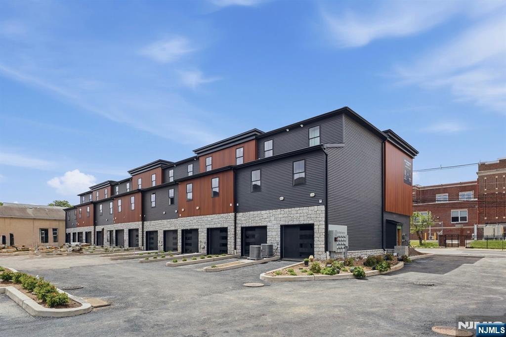 91 Union Street, Unit 4B Lodi, NJ 07644 - Photo 13 of 13