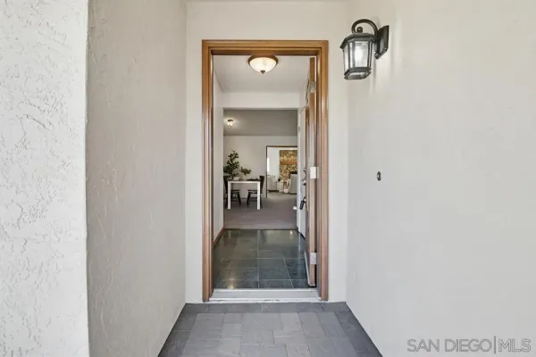 $999,900 | 10459 Santana Street, Santee, CA 92071
