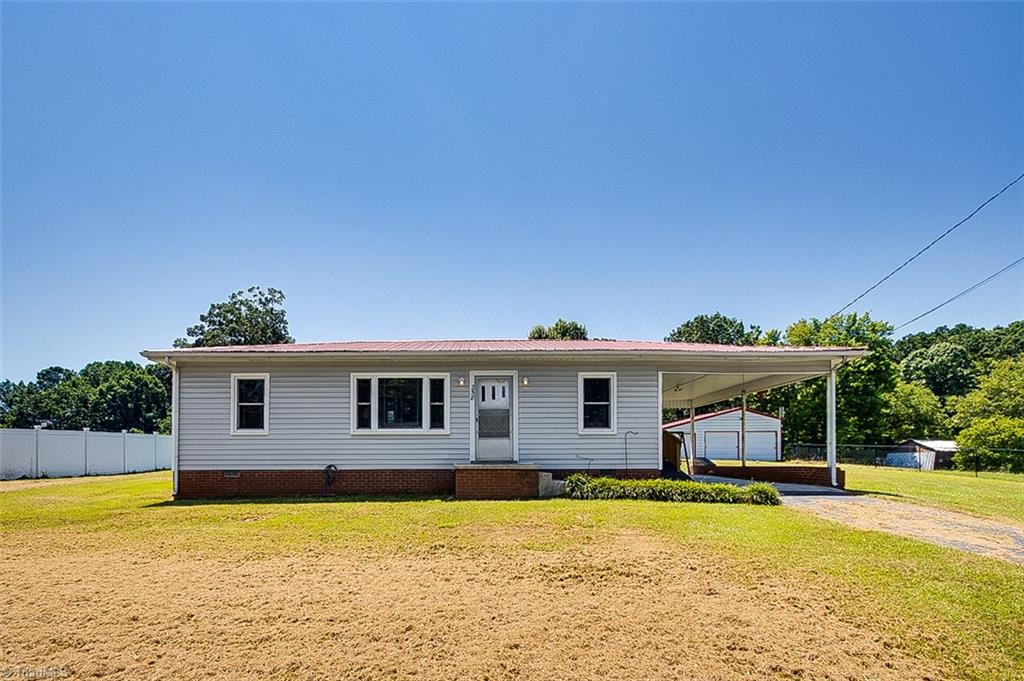 258 Crestview Church Road Asheboro, NC 27205 - Photo 1 of 26 Gallery Image 1
