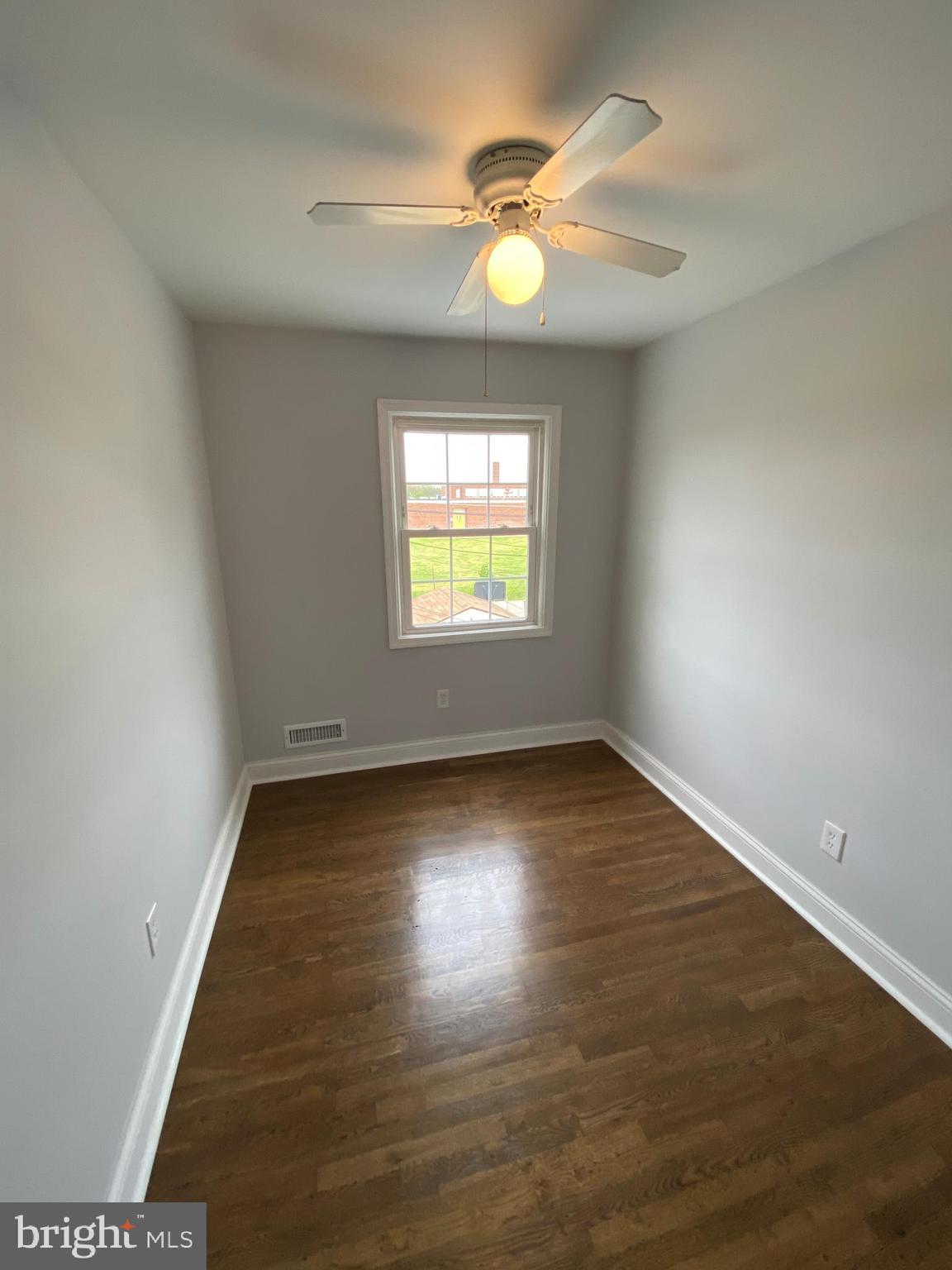 1736 Stokesley Road Baltimore, MD 21222 - Photo 24 of 36 Gallery Image 24