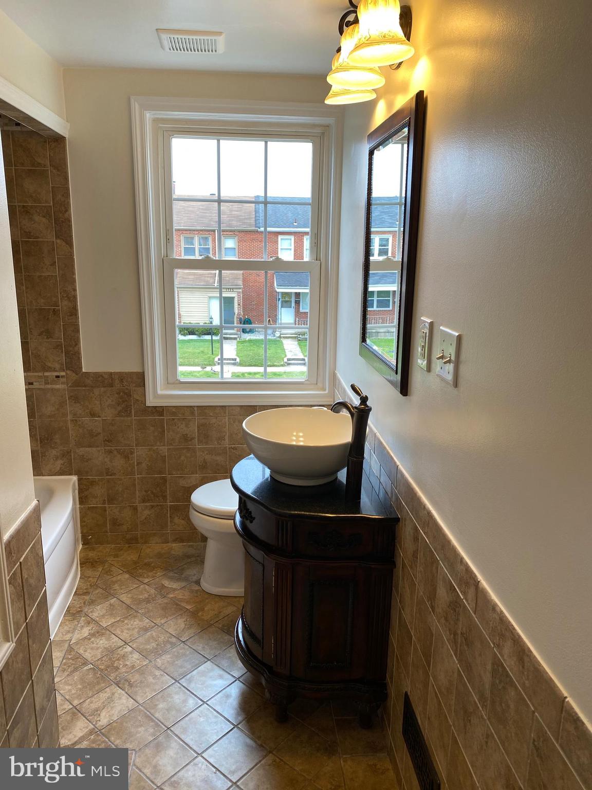 1736 Stokesley Road Baltimore, MD 21222 - Photo 25 of 36 Gallery Image 25