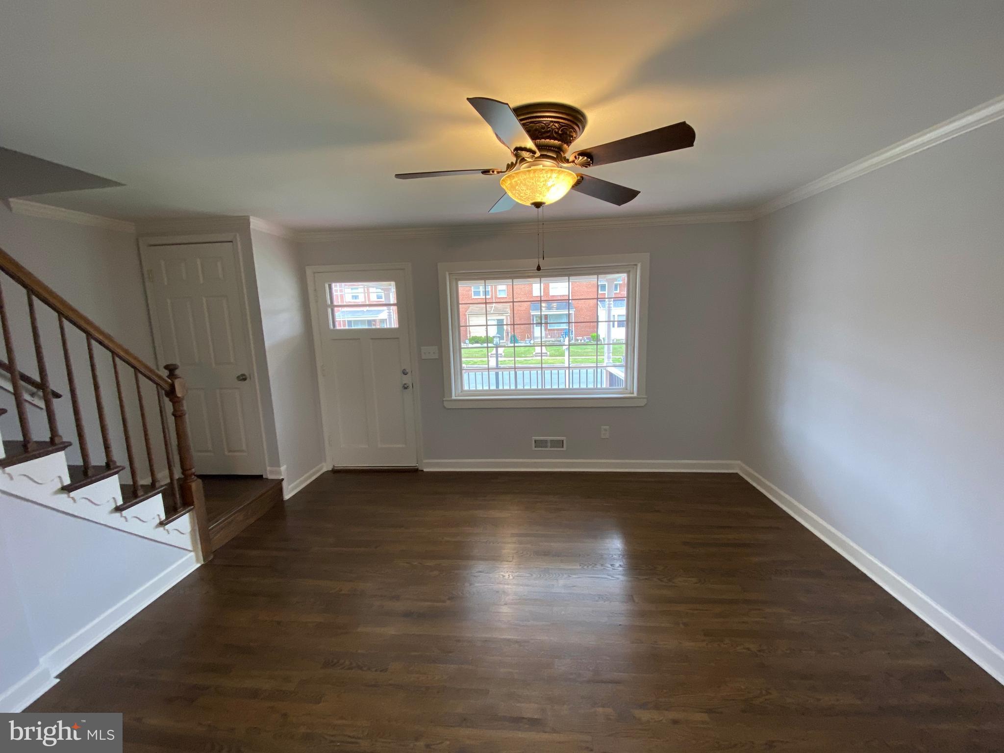 1736 Stokesley Road Baltimore, MD 21222 - Photo 4 of 36 Gallery Image 4