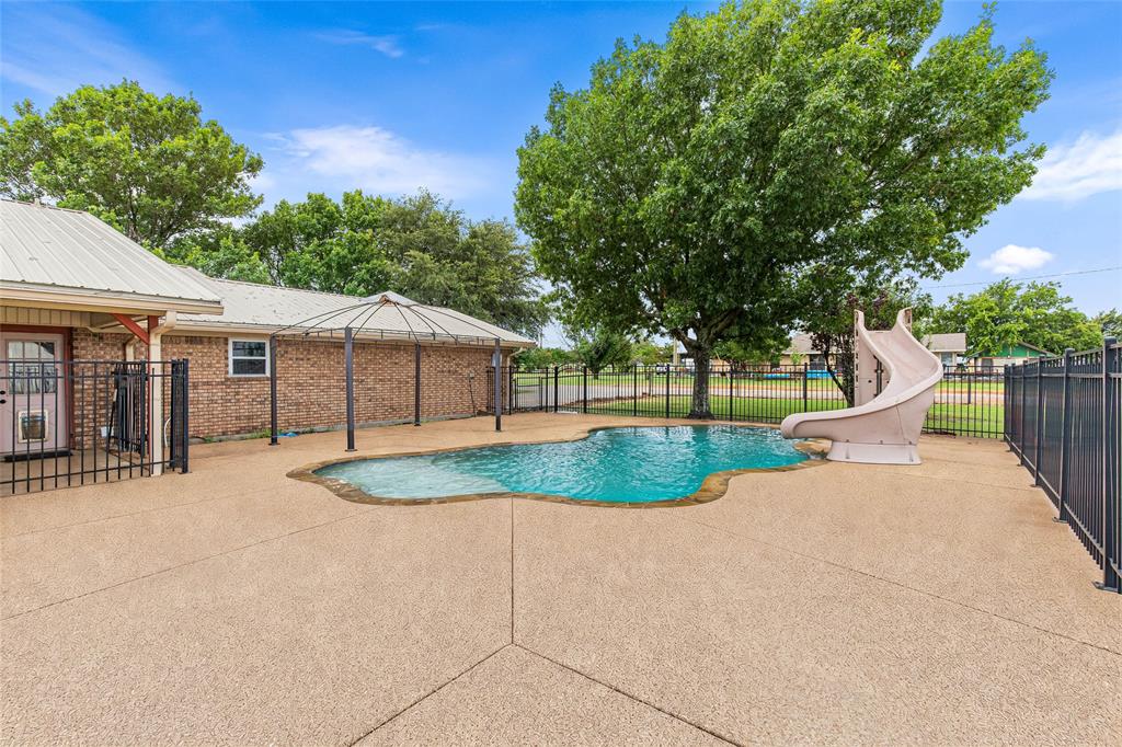 3472 North Masch Branch Road Denton, TX 76249 - Photo 22 of 37
