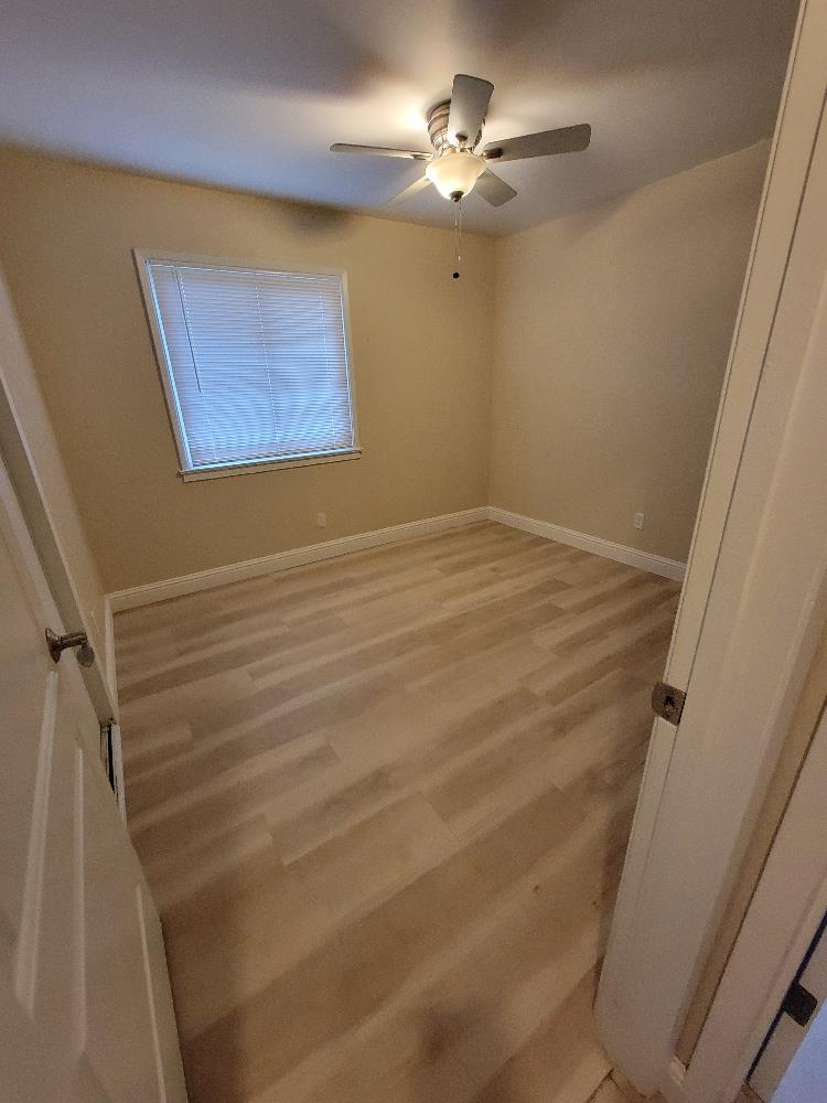 5913 Ashworth Way Carmichael, CA 95608 - Photo 9 of 13