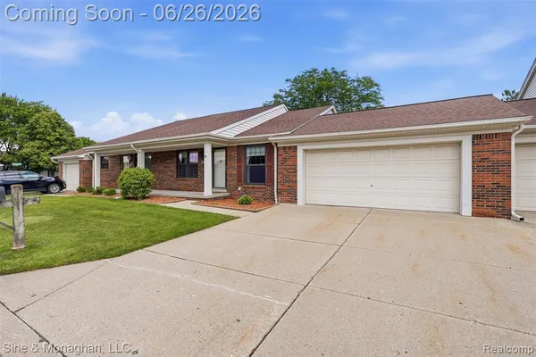 $220,000 | 28047 East Maple Forest Boulevard, Unit 51, Harrison Township, MI 48045