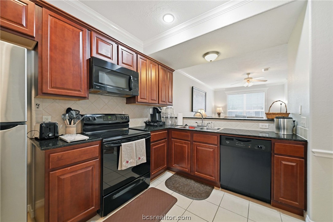 1000 Spring Loop, Unit 1701 College Station, TX 77840 - Photo 3 of 28