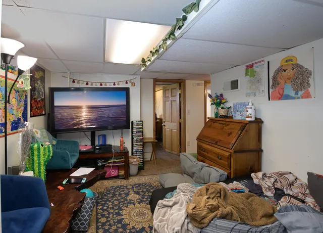 $209,900 | 707 6th Avenue South, St. Cloud, MN 56301