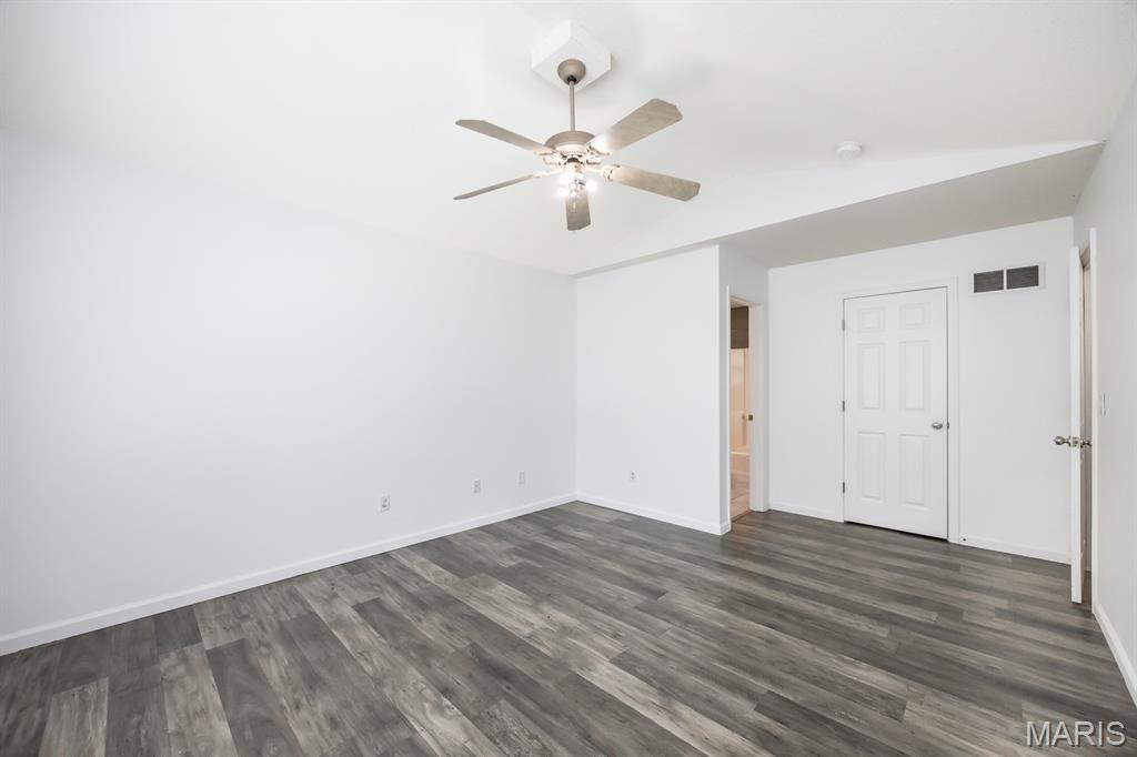 2130 Streamview Court O'Fallon, IL 62269 - Photo 11 of 32