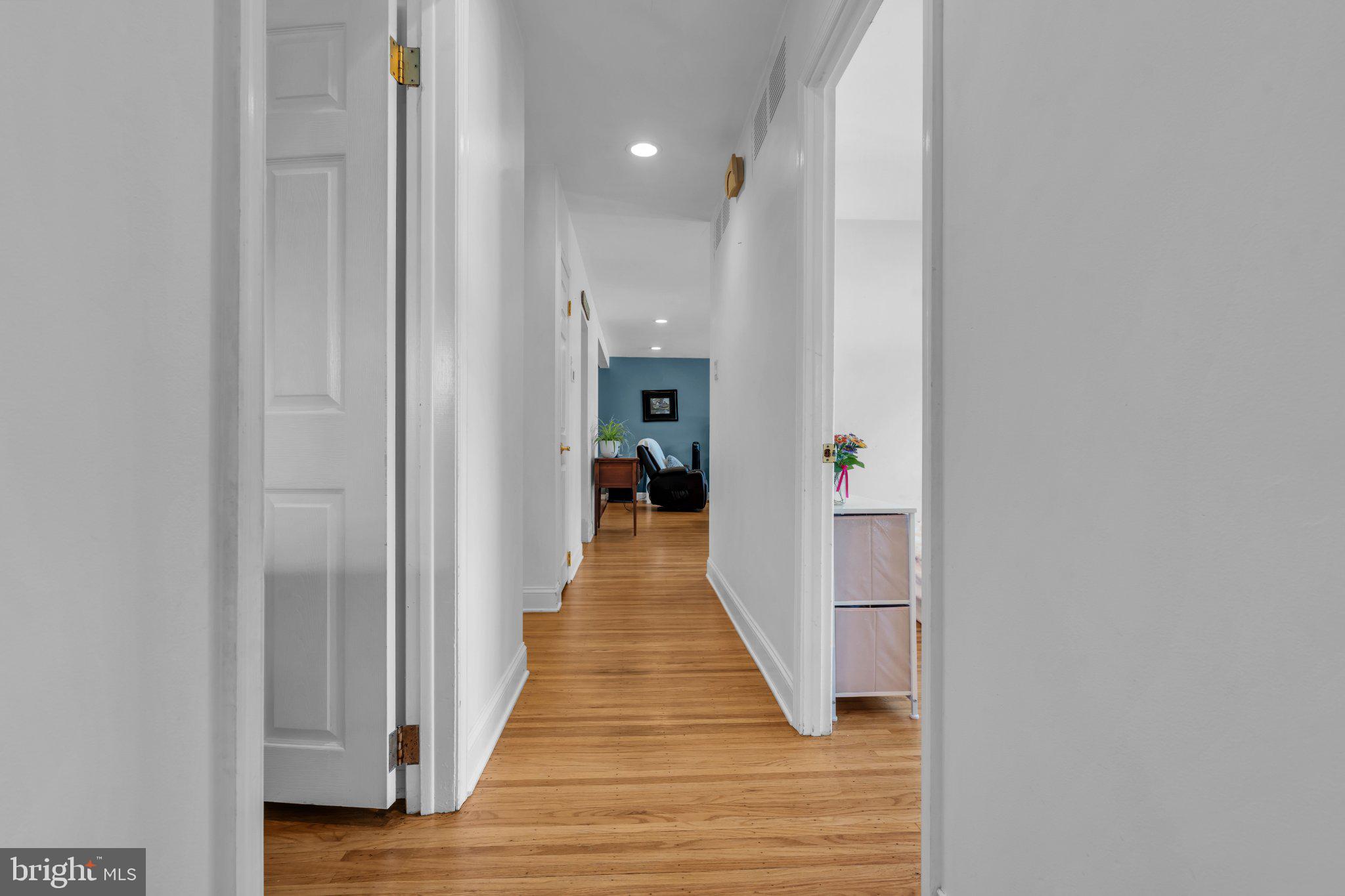34 Haines Mill Road Delran, NJ 08075 - Photo 31 of 34 Inviting hallway with warm wood floors.