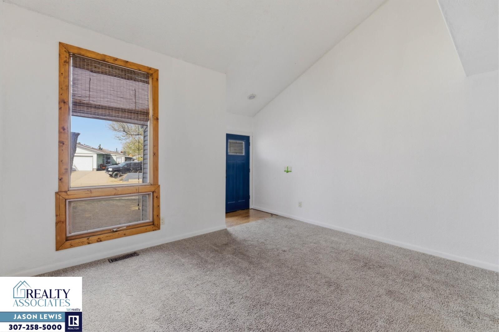 289 Daffodil Casper, WY 82604 - Photo 5 of 38