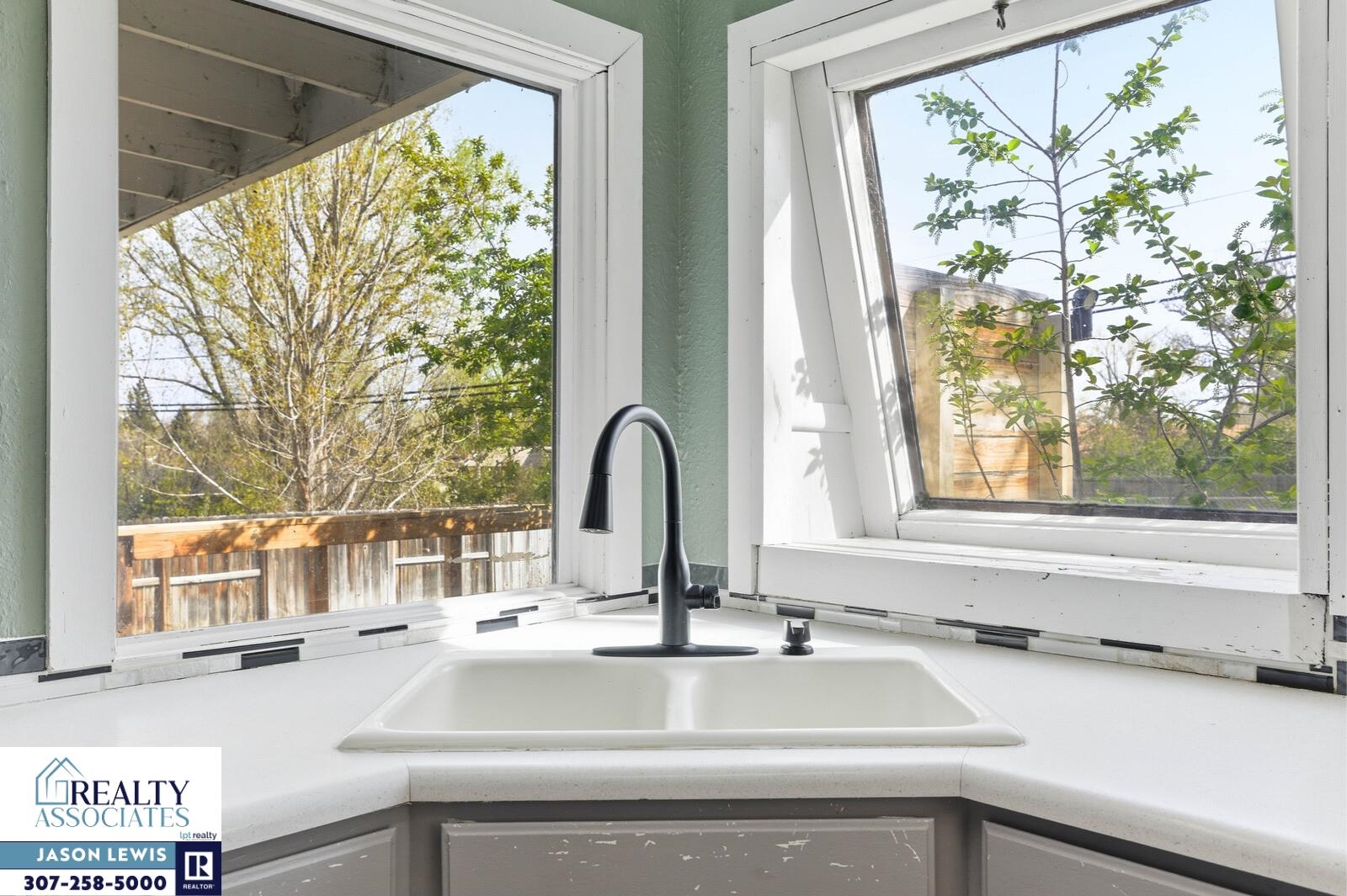 289 Daffodil Casper, WY 82604 - Photo 9 of 38