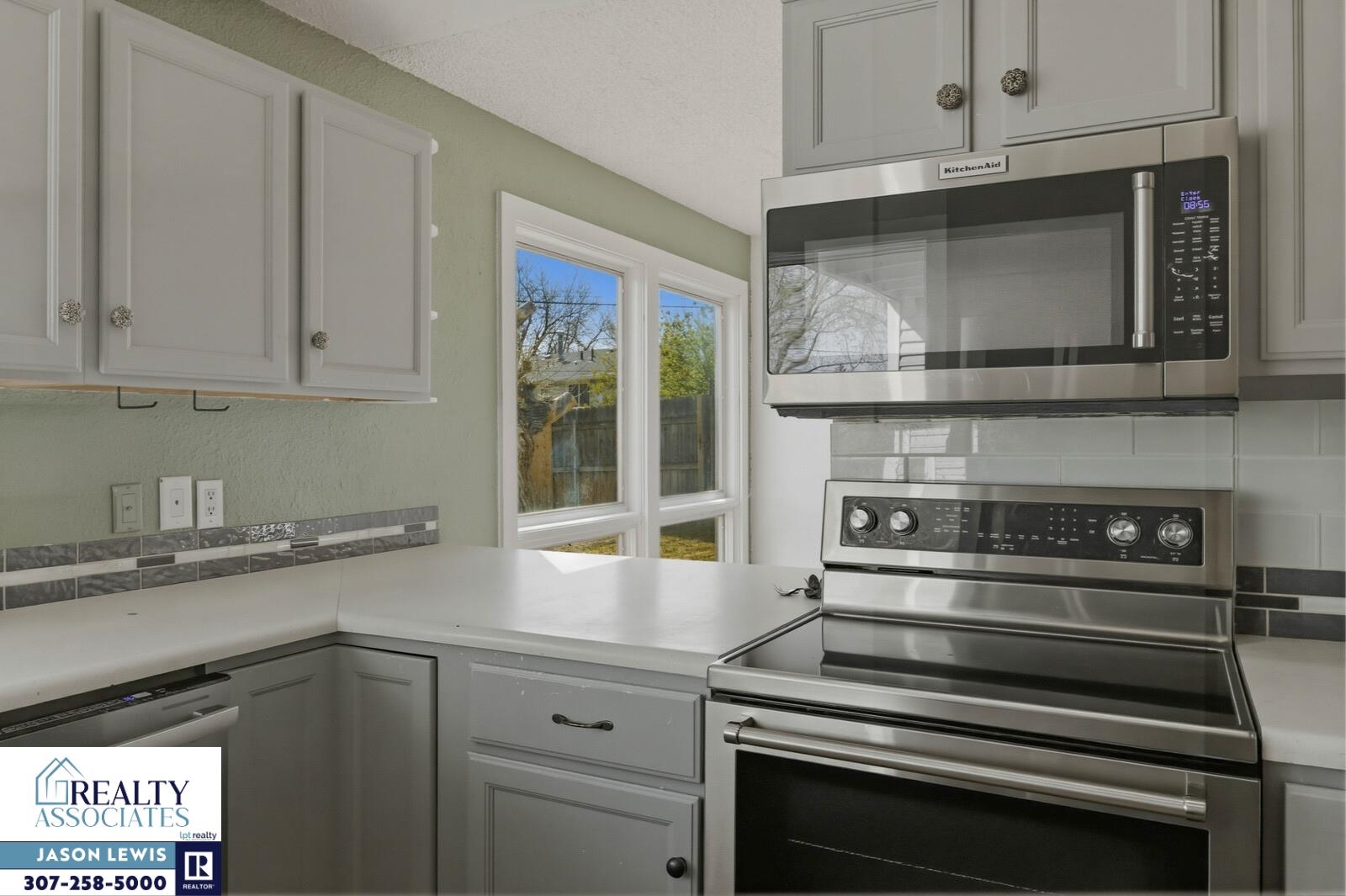 289 Daffodil Casper, WY 82604 - Photo 10 of 38