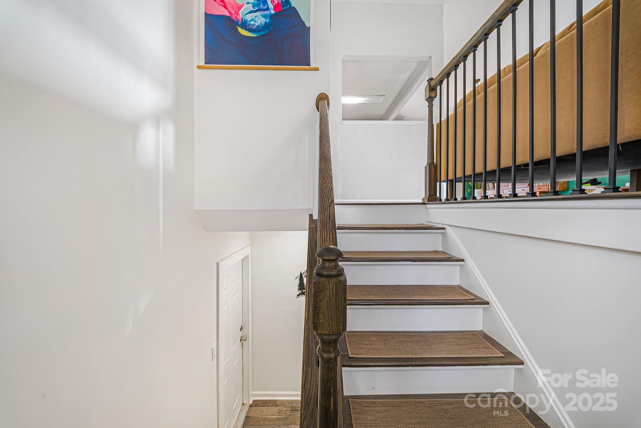 16 Woodfield Road Arden, NC 28704 - Photo 2 of 41 a view of entryway with wooden floor