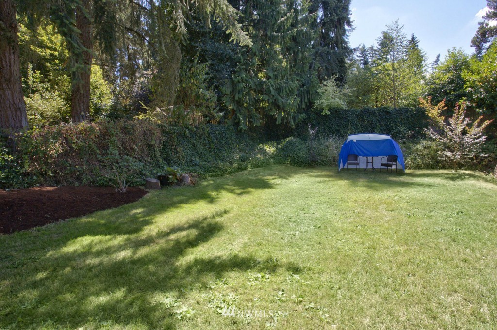 16649 Simonds Road Northeast Kenmore, WA 98028 - Photo 17 of 17