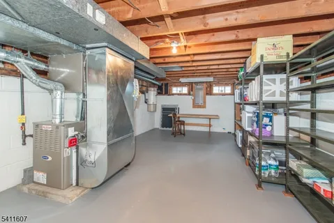 $785,000 | 19 Trouville Drive, Parsippany, NJ 07054